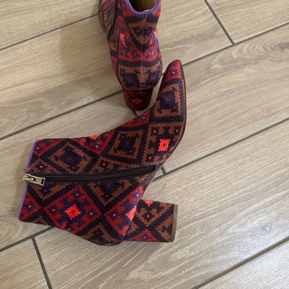 Colorful Velvet Booties​​ - Picture 5 of 7